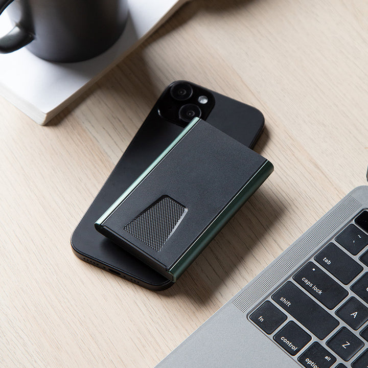 TVC900c - Push Up Aluminum Card Holder with Money Clip