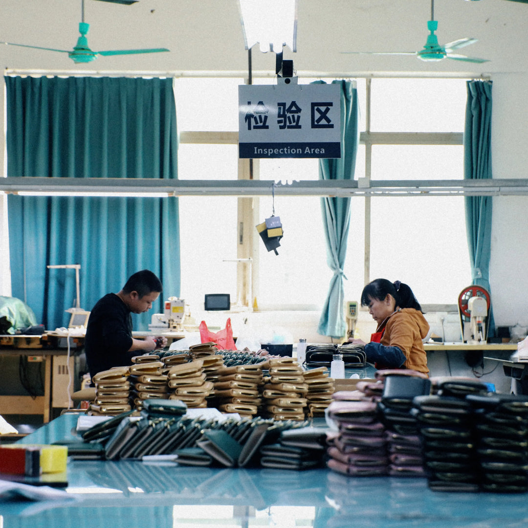 TILONSTAR quality control inspection before wallet shipment